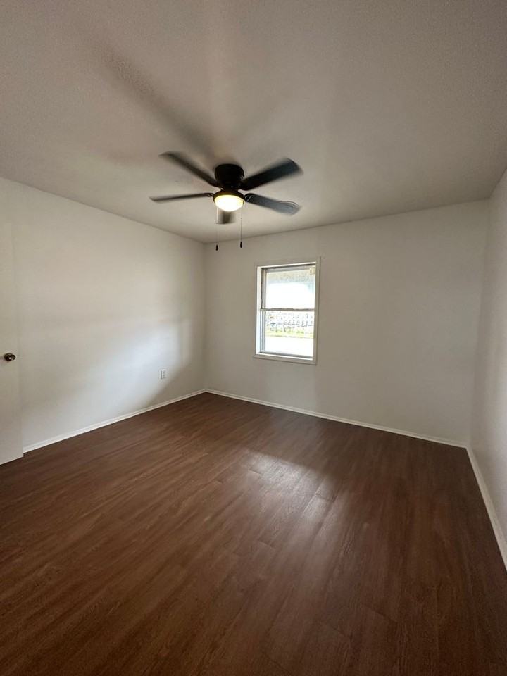 3200 Proper St #30 - Photo 7 of 11