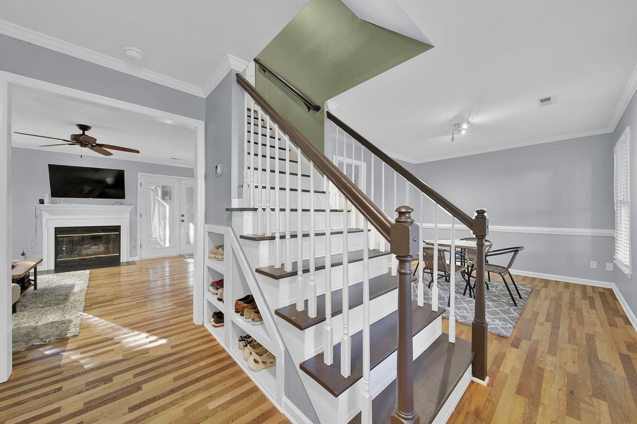 9745 Whitewood Trl - Photo 3 of 31