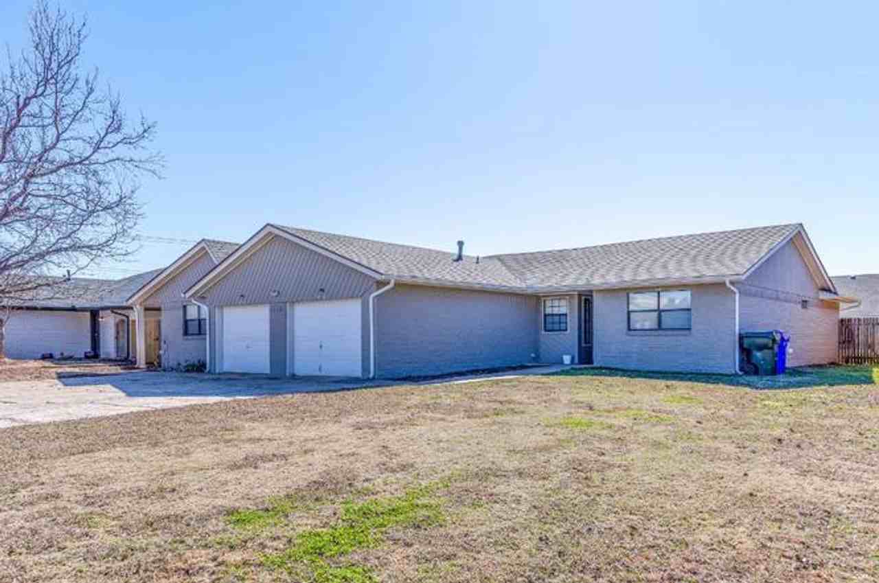 2334 Twisted Oak Dr #2334 - Photo 3 of 18