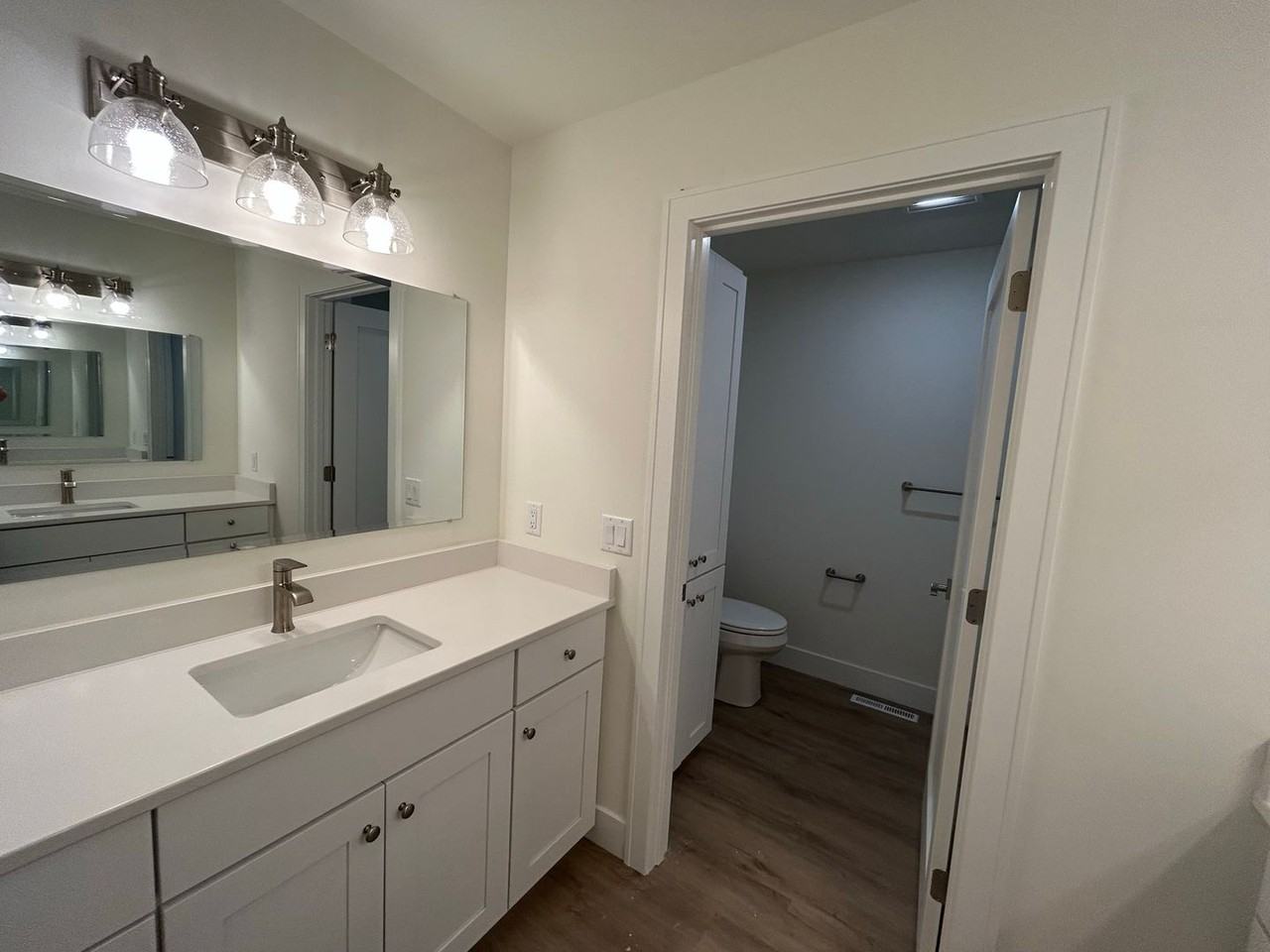 5708 Eternity Dr - Photo 5 of 16