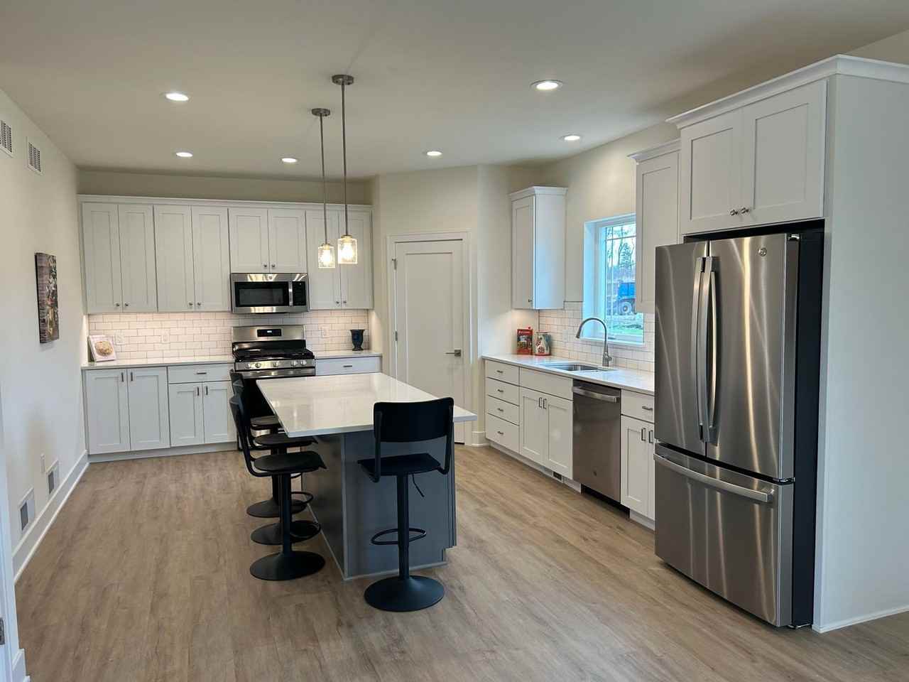 5708 Eternity Dr - Photo 7 of 16