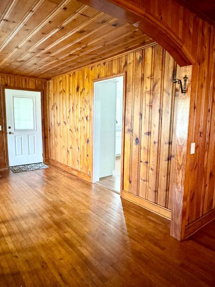 2416 Brunson Spring Rd - Photo 5 of 43