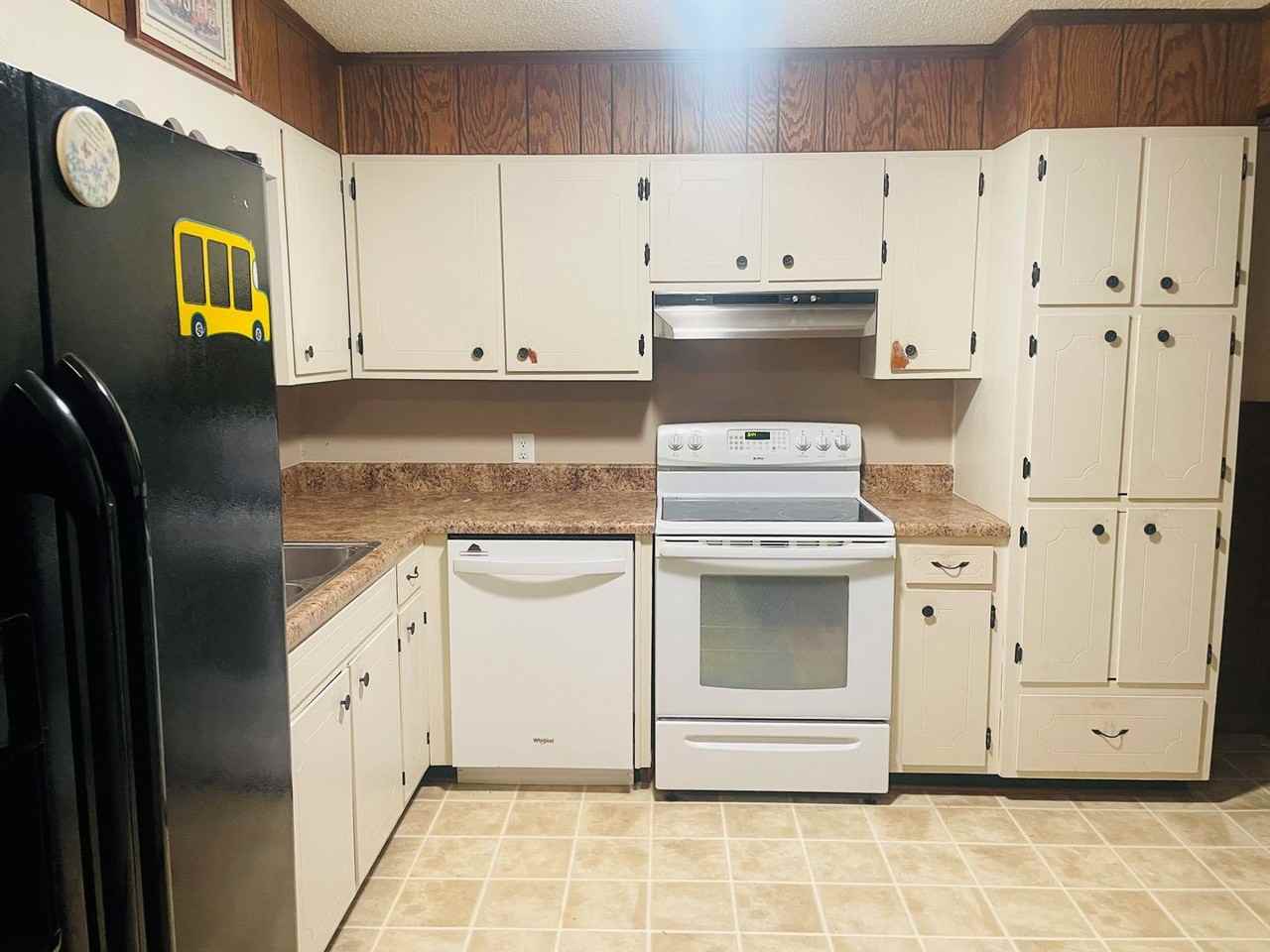 360 River Road - Photo 2 of 8