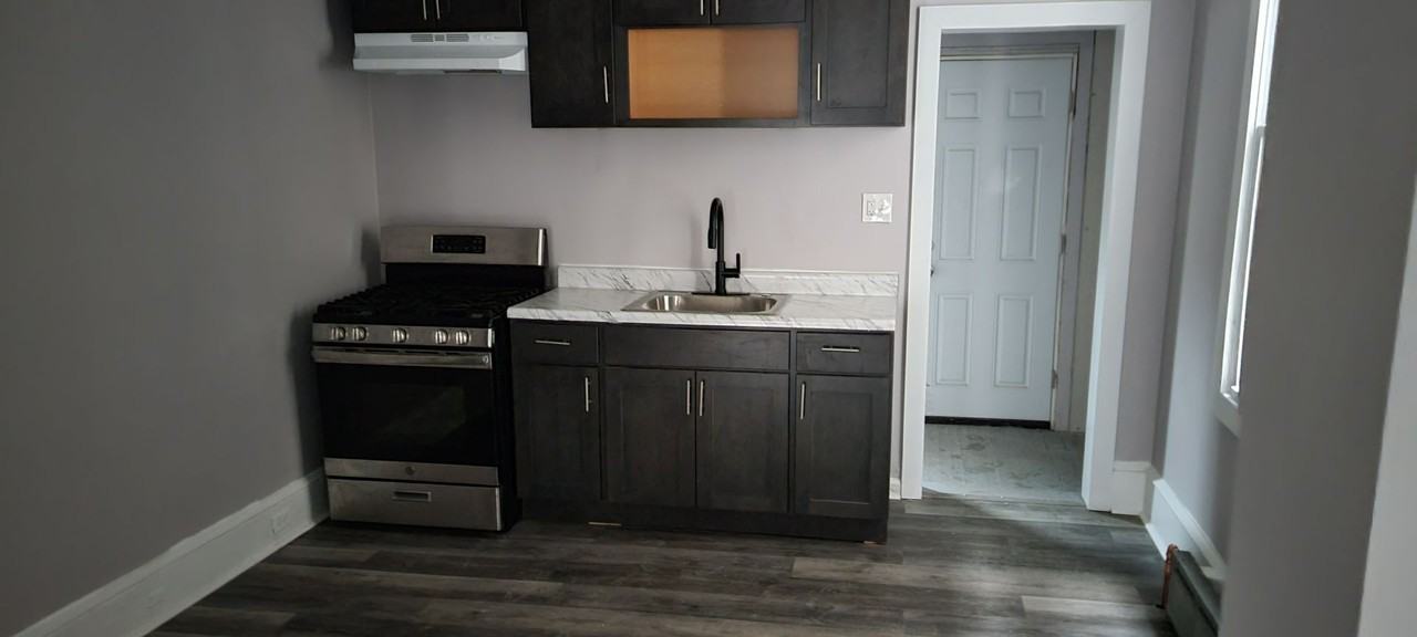 3830 N 8th St - Photo 2 of 6