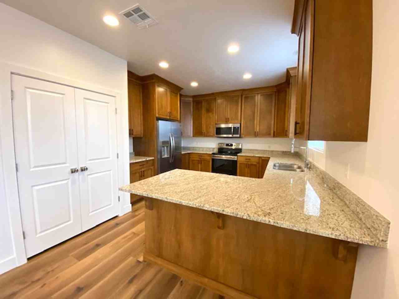 438 N Stone Mountain Dr #52 - Photo 7 of 33