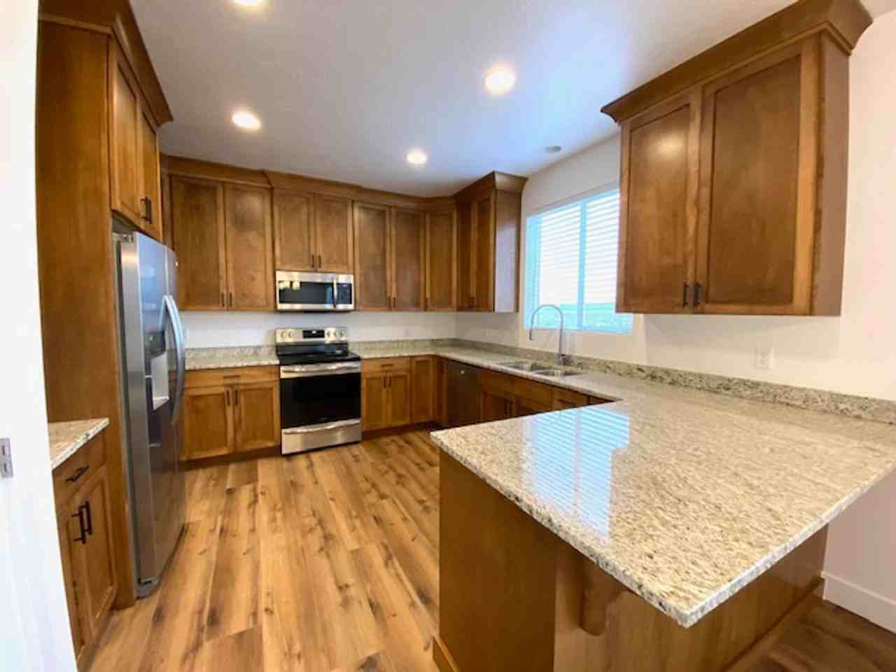 438 N Stone Mountain Dr #52 - Photo 2 of 33