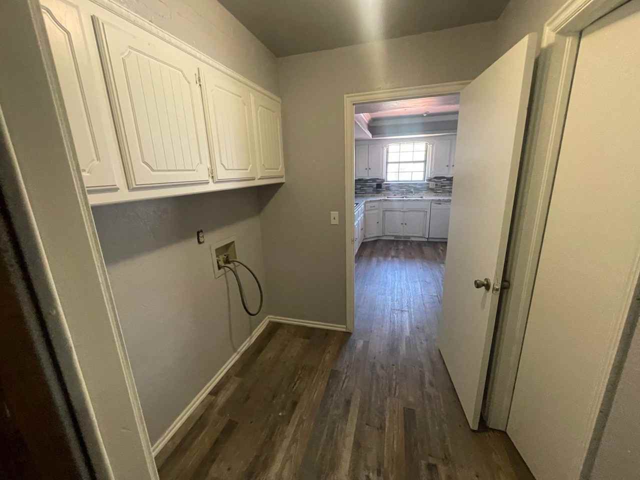 2919 Sw 127th St - Photo 5 of 14