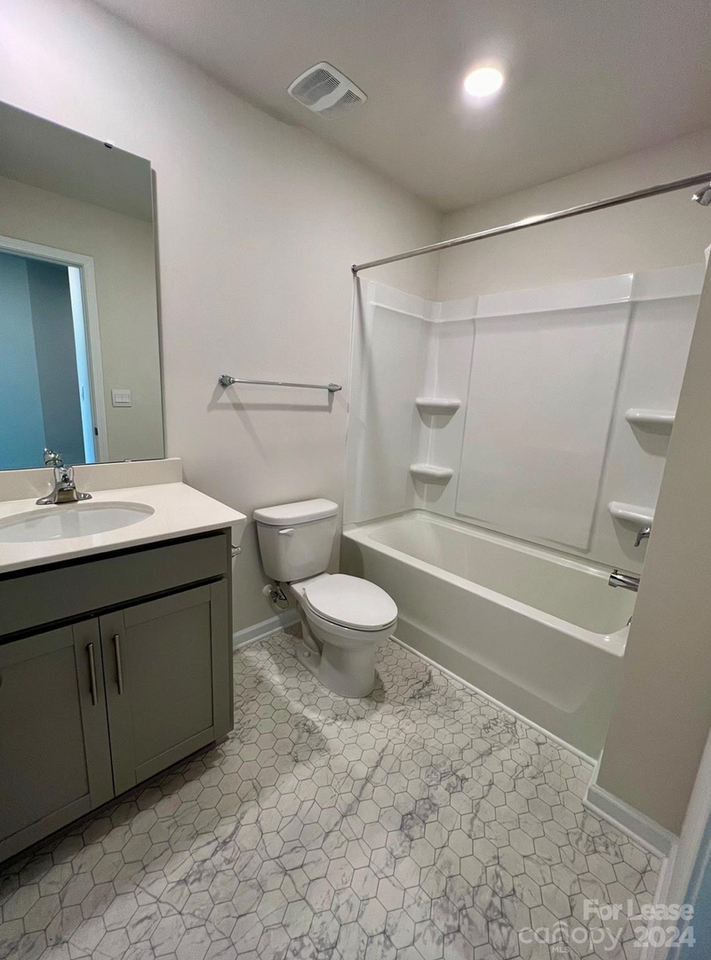 151 151 Brandon House - Photo 3 of 22