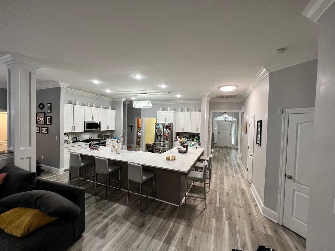 2228 Rosebrooke Dr Sw - Photo 3 of 6