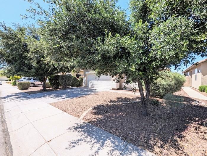 12620 W Campina Dr - Photo 2 of 50