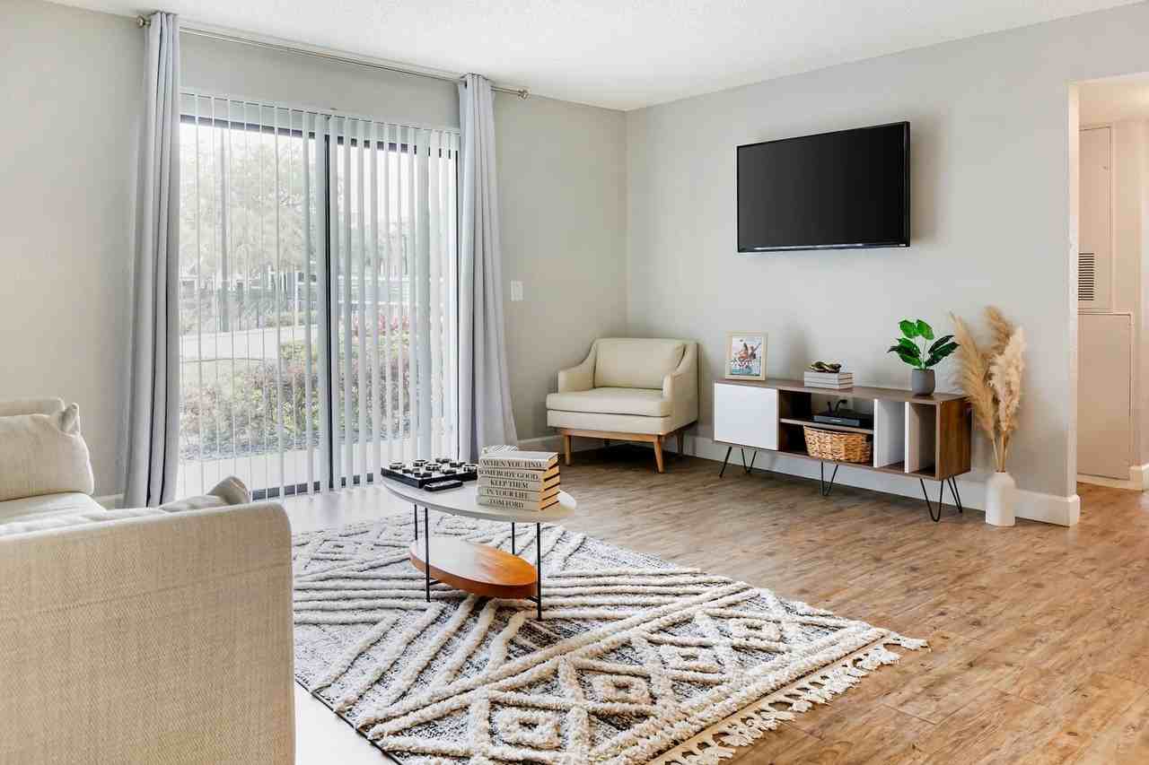 The Phoenix Orlando - Photo 4 of 19