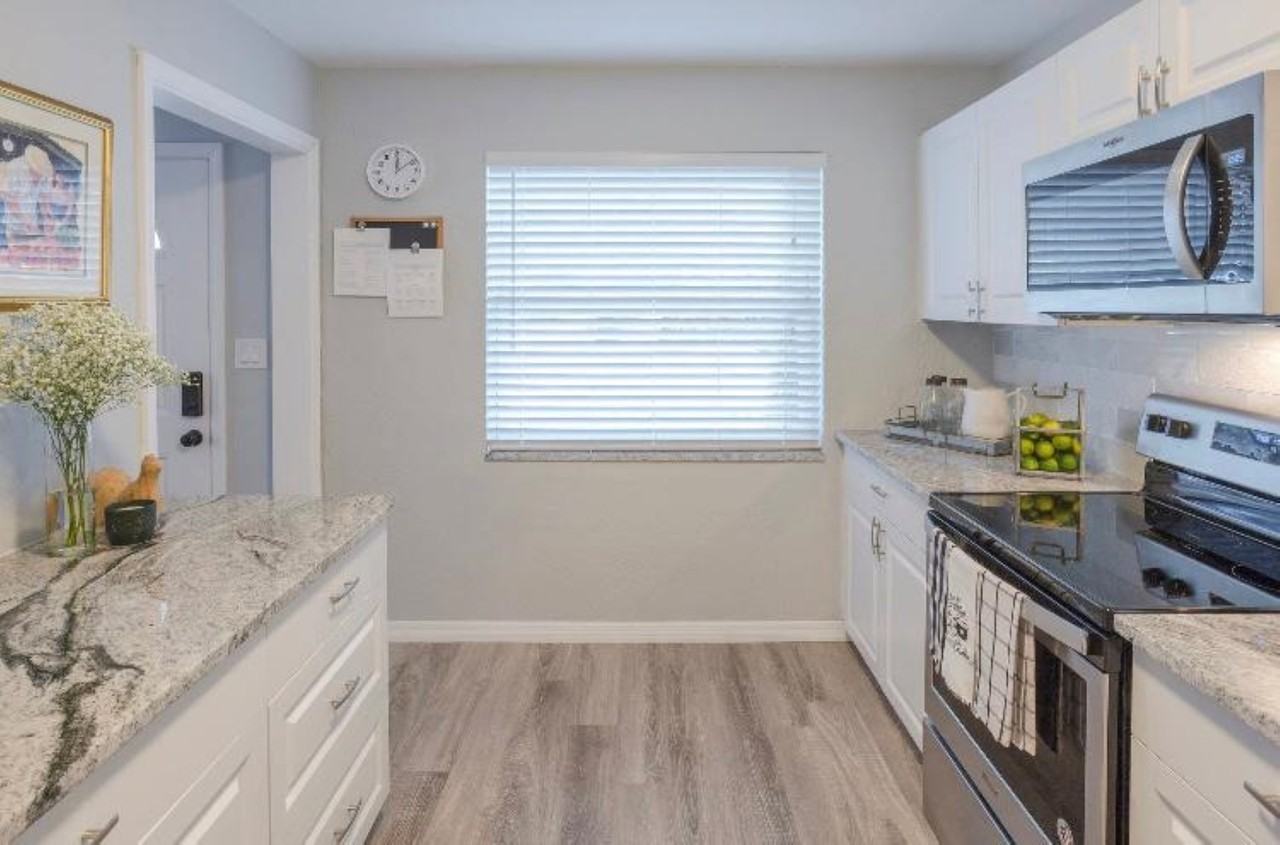 3179 11th Ave N #NA - Photo 7 of 17