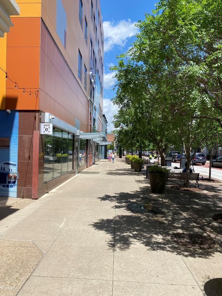 300 Main St #1D3 - Photo 5 of 11