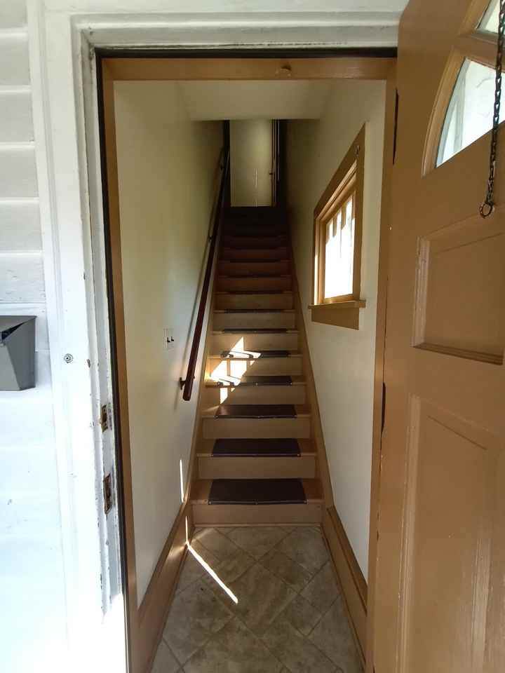 1032 North Ave Ne #FL2 - Photo 3 of 9