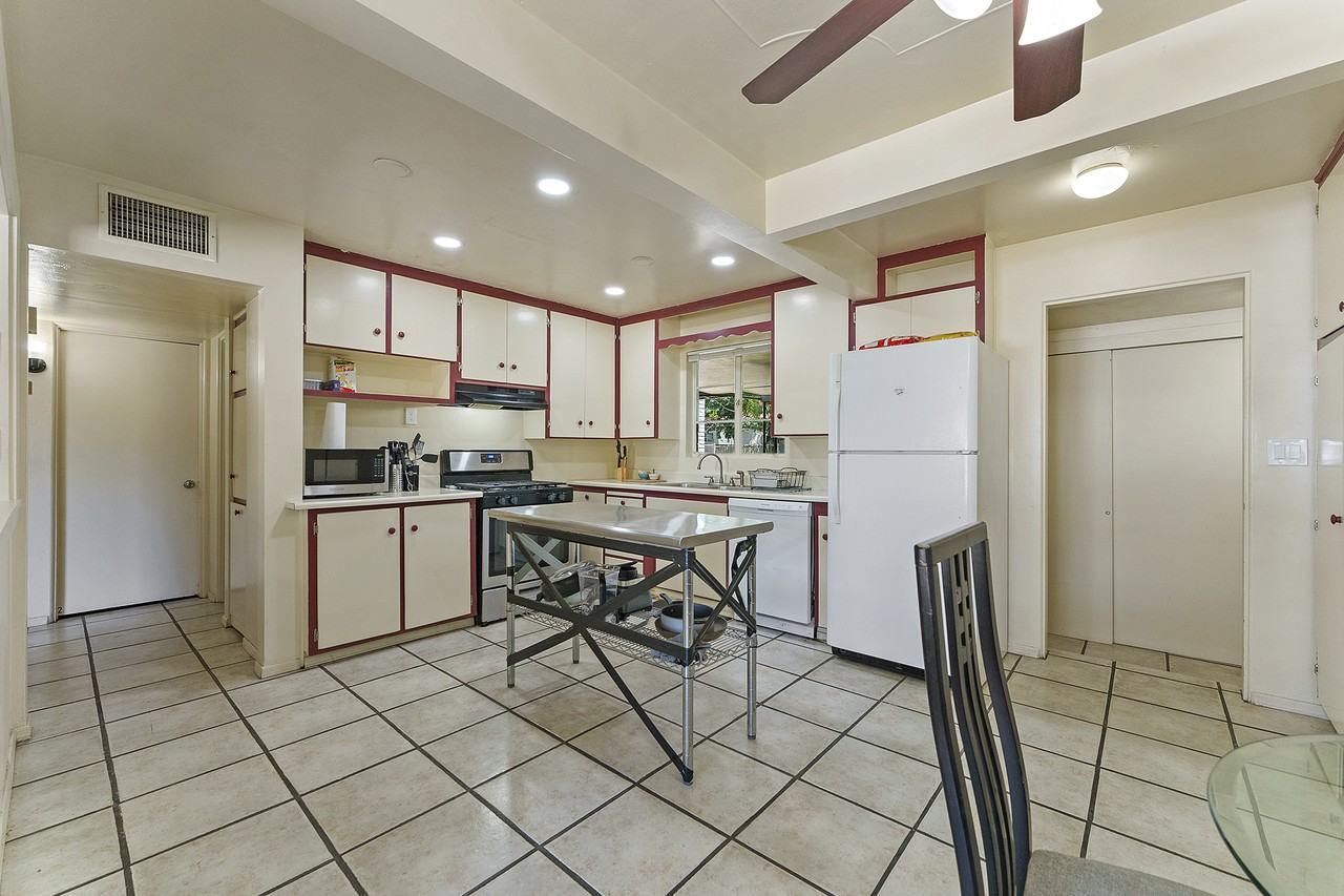 535 S Temple St #NA - Photo 5 of 14