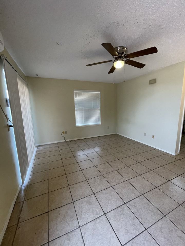 3820 N 9th Ct #9 - Photo 2 of 7