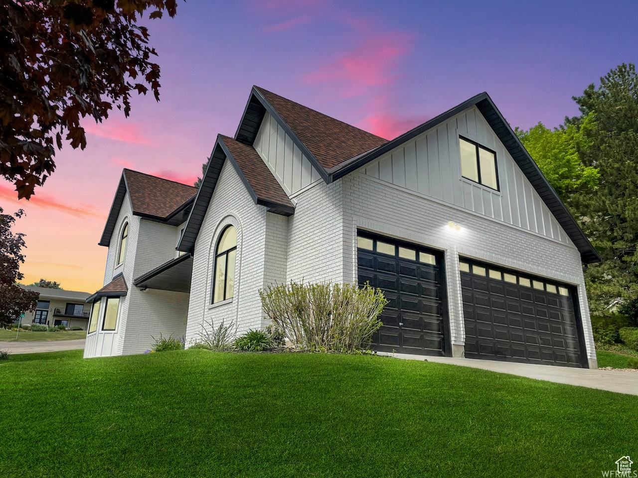 2995 Navajo Cir #NA - Photo 2 of 20