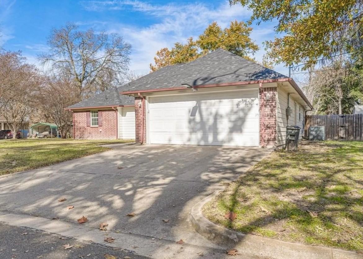 325 Fuller St #NA - Photo 4 of 14