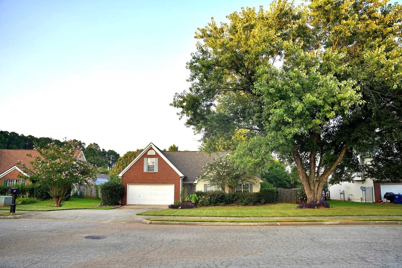 60 Shenandoah Dr #NA - Photo 2 of 29