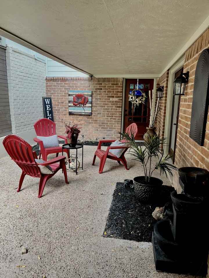 2816 Savannah Ct #NA - Photo 3 of 28