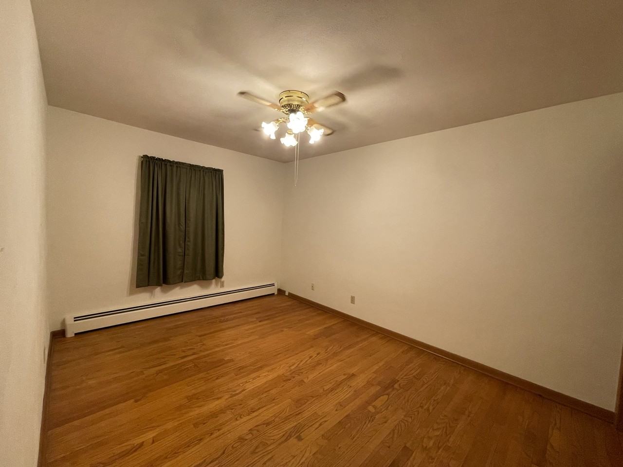 334 2nd Ave E #1 - Photo 7 of 10