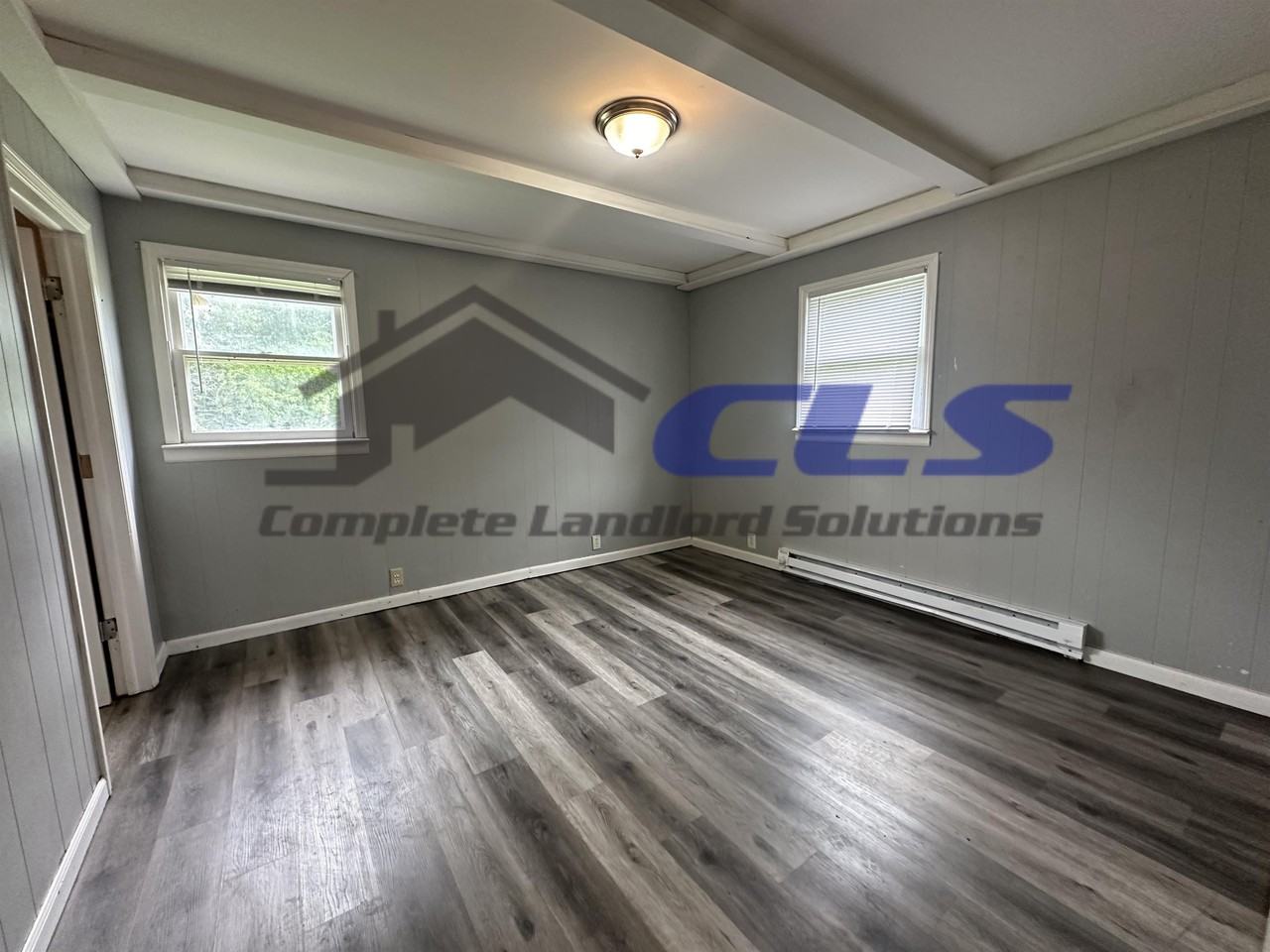 6948 N 32nd St #D - Photo 3 of 3