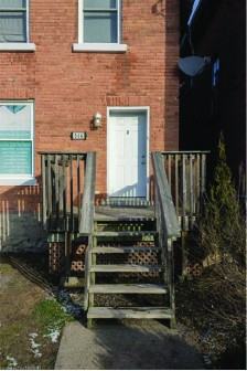 566 Main St E Uppr - Photo 2 of 15
