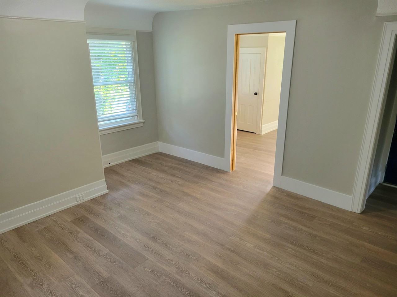 2010 Lincoln Way W #2 - Photo 6 of 16