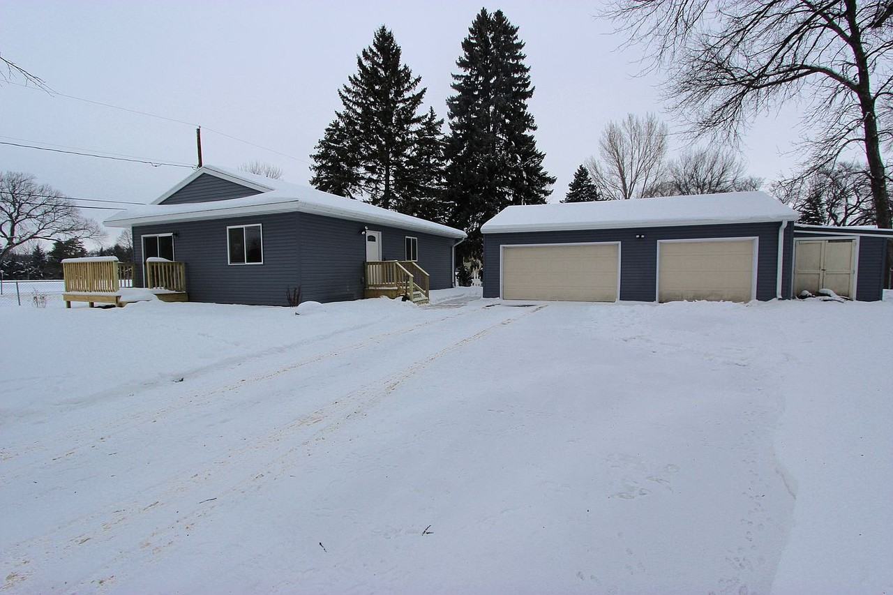 902 3rd Ave N #1 - Photo 7 of 7