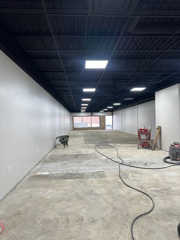 4342 N High St #1 - Photo 3 of 4