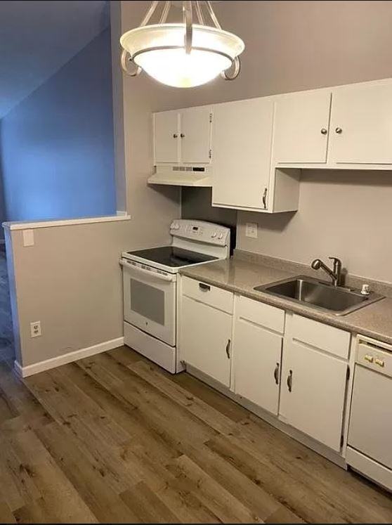 799 Timber Way Dr #1 - Photo 2 of 10