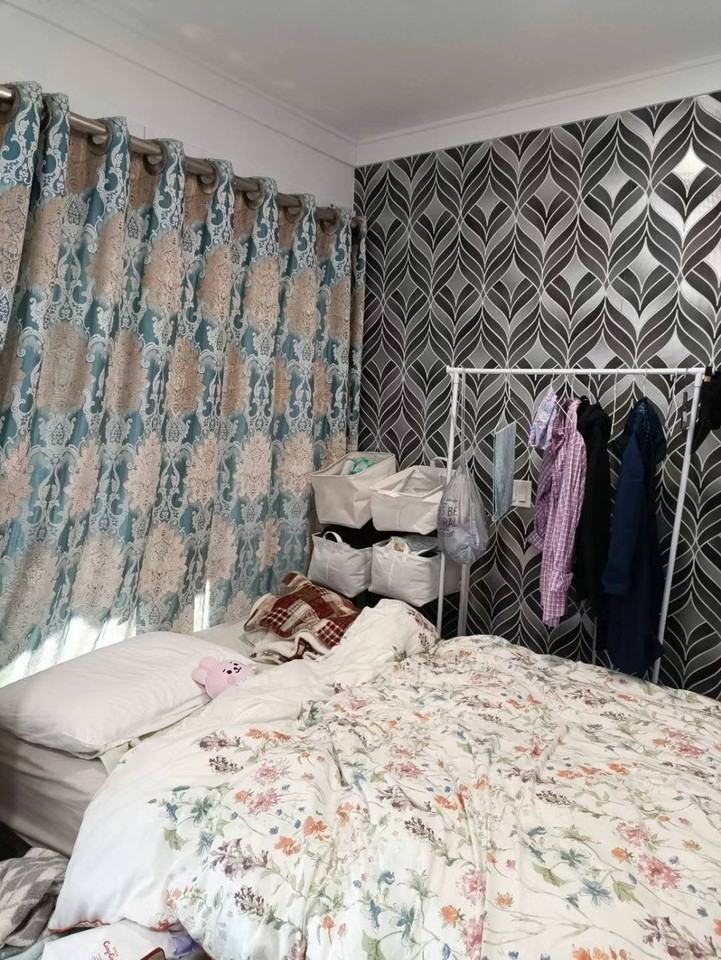 Inglewood Ave - Photo 4 of 4