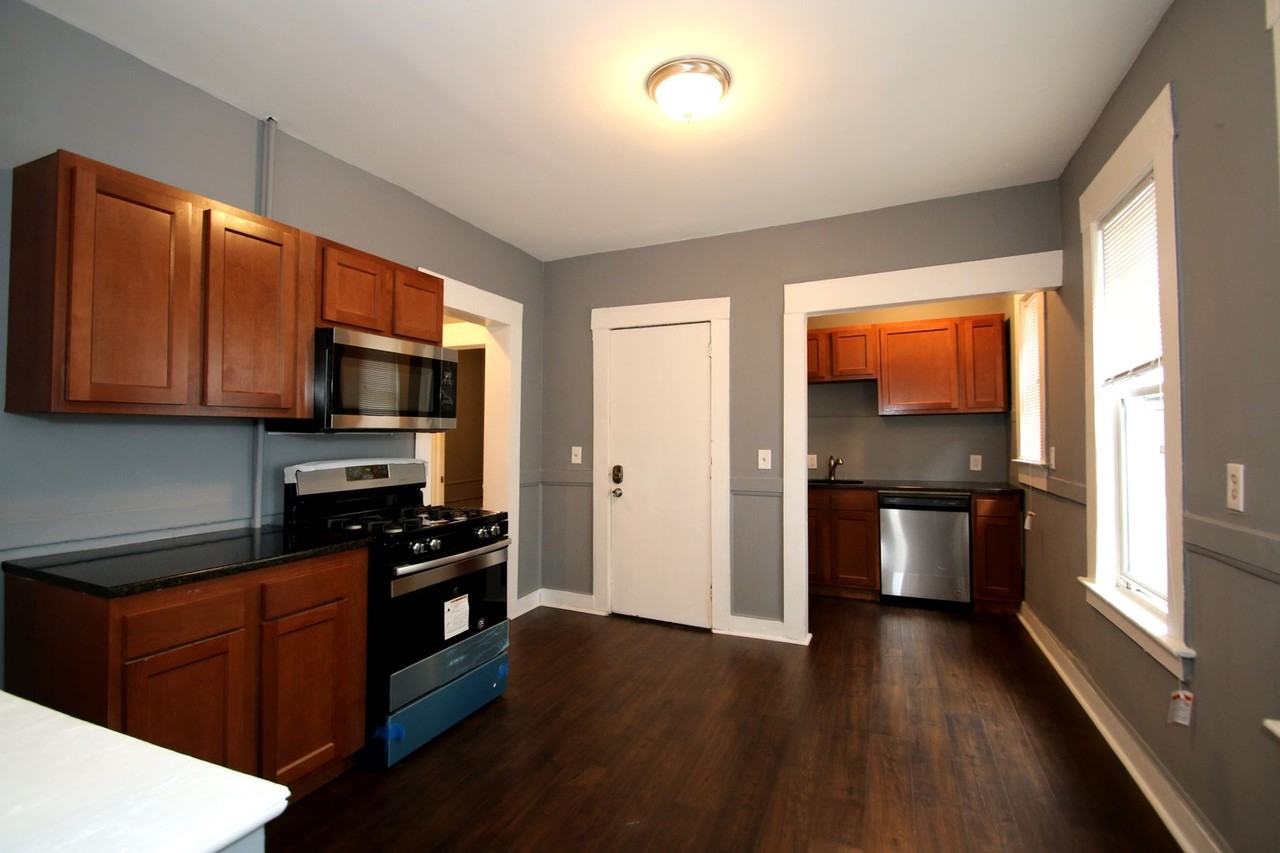 205 Dover - Photo 2 of 24