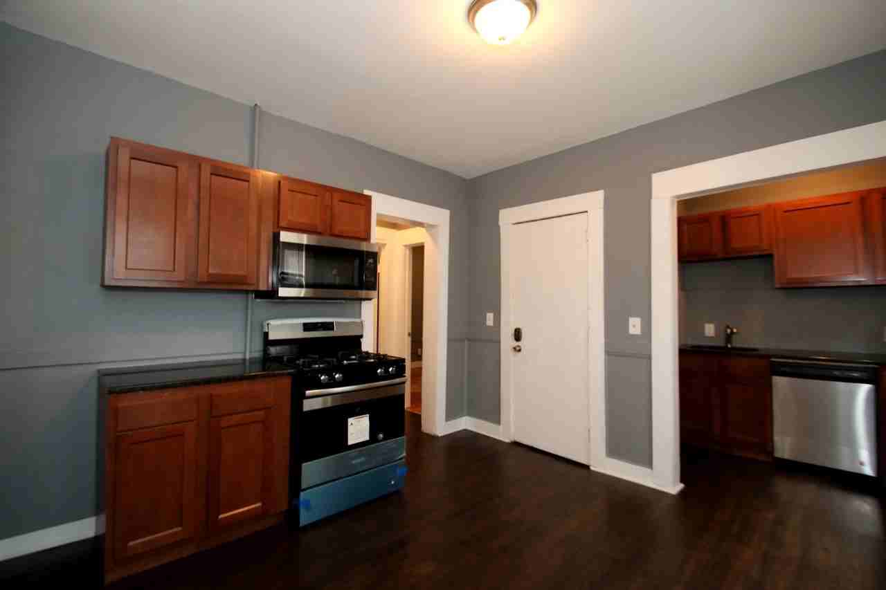 205 Dover - Photo 3 of 24