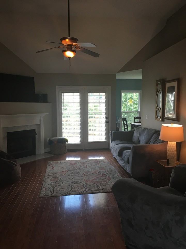 2119 Melody Dr - Photo 2 of 9