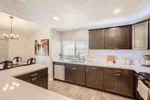 featured image of 749 Sherwood Dr