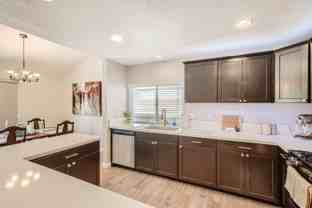 749 Sherwood Dr - Photo 1 of 1