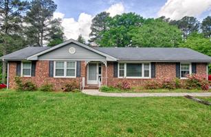 featured image of 1526 Smith Level Rd