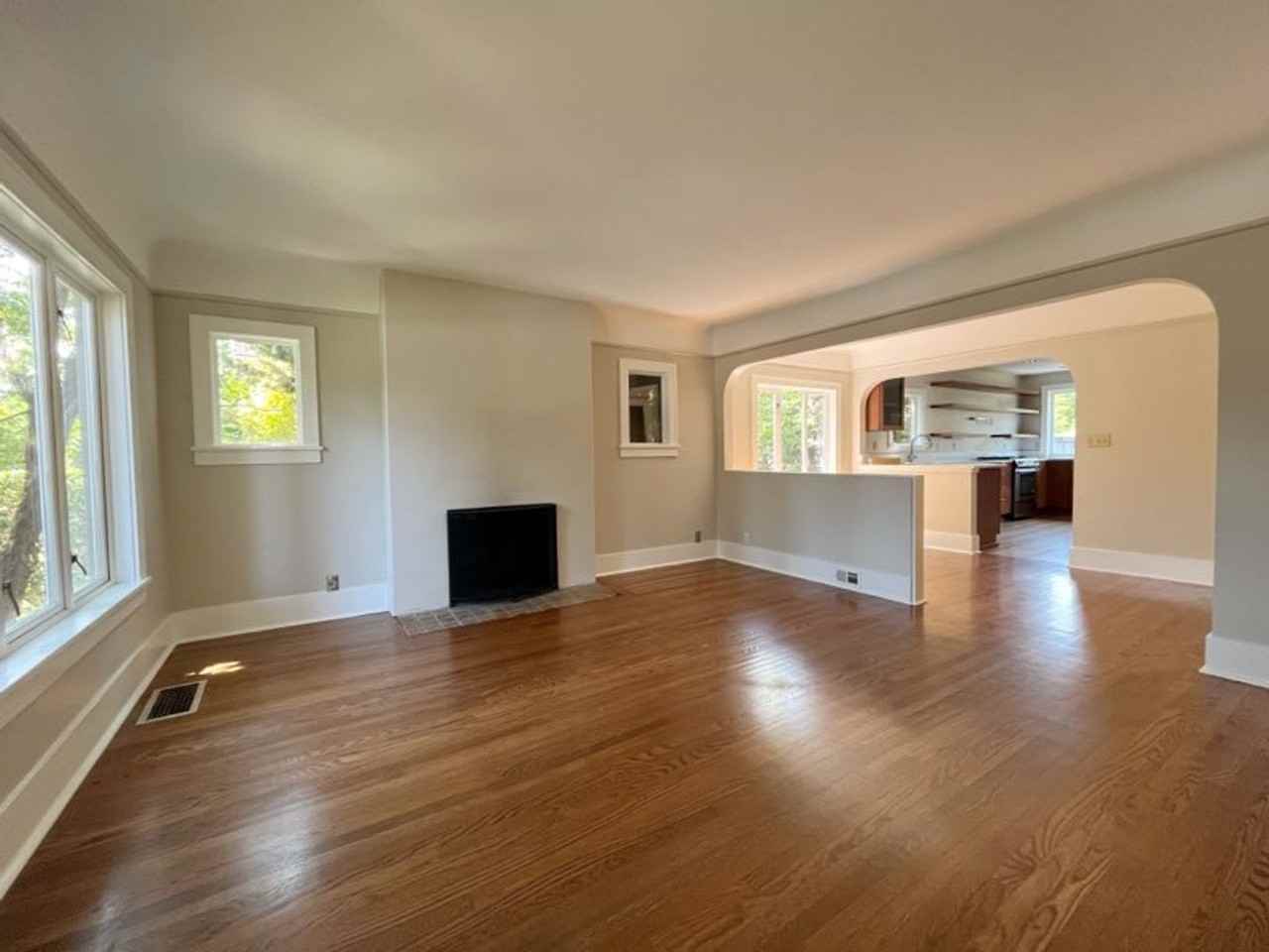 2009 41st Ave E - Photo 3 of 25