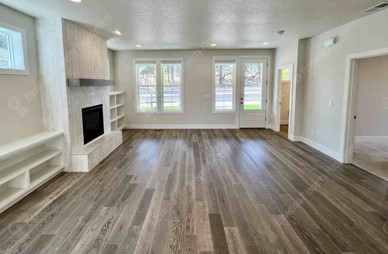 20454 Murphy Rd - Photo 5 of 26