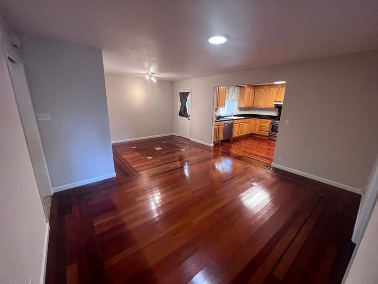 19432 Garrison Ave - Photo 6 of 19