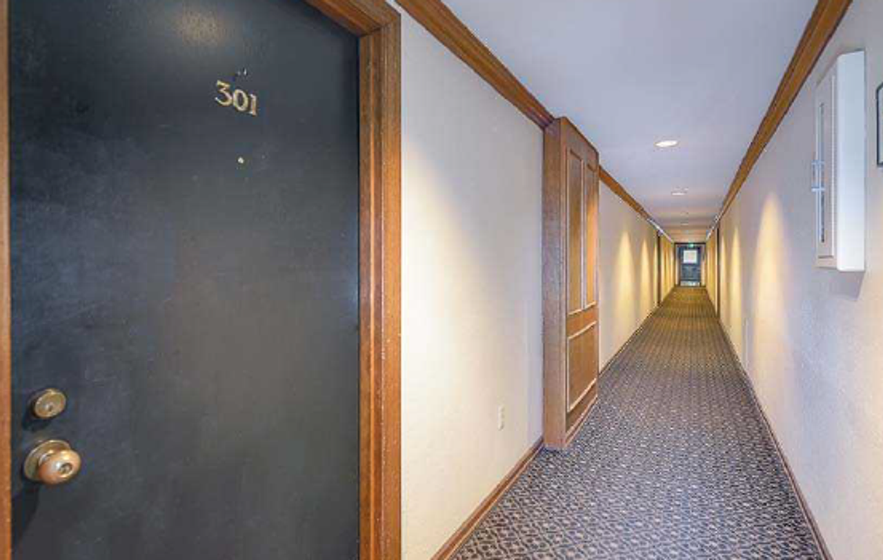 Stanford Arms Apartments - Photo 6 of 44