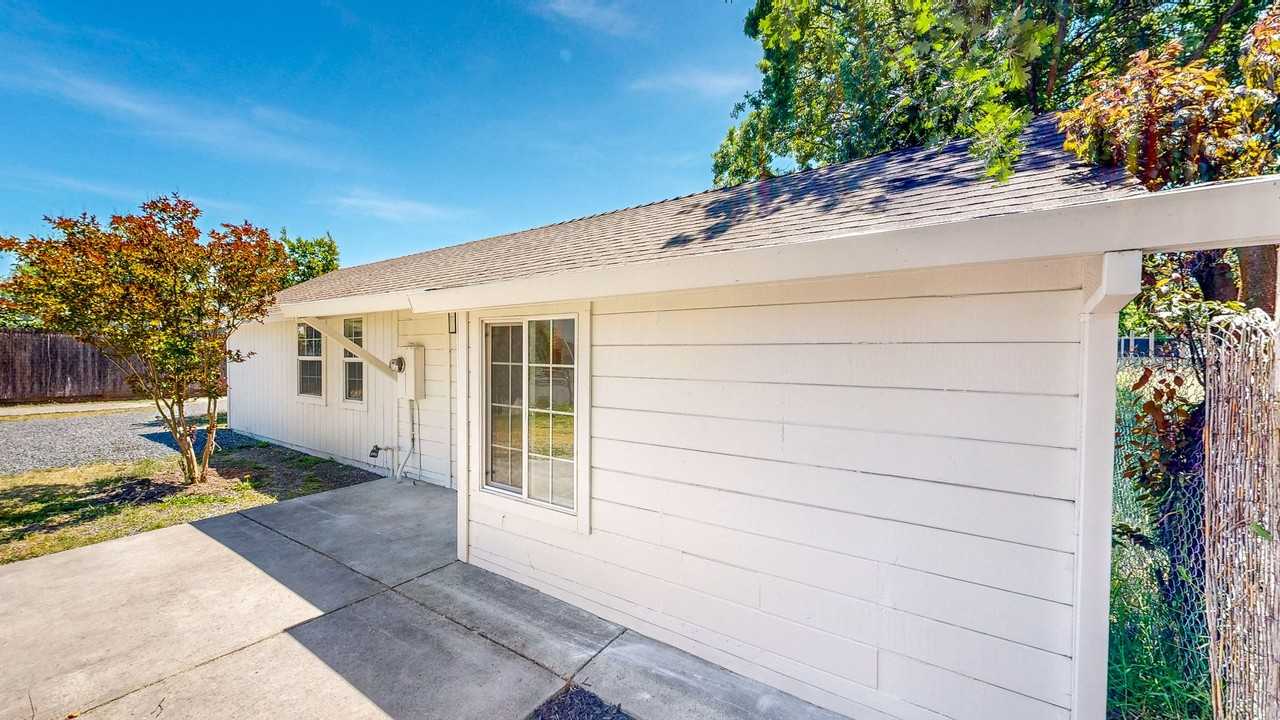 3933 Finley Avenue - Photo 2 of 27