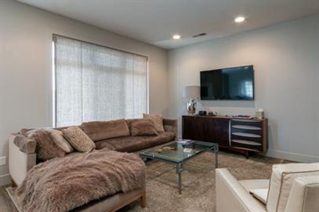 3511 Ocean Cir #B - Photo 7 of 16