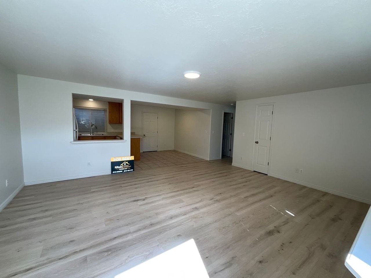 4422 S - Photo 3 of 17