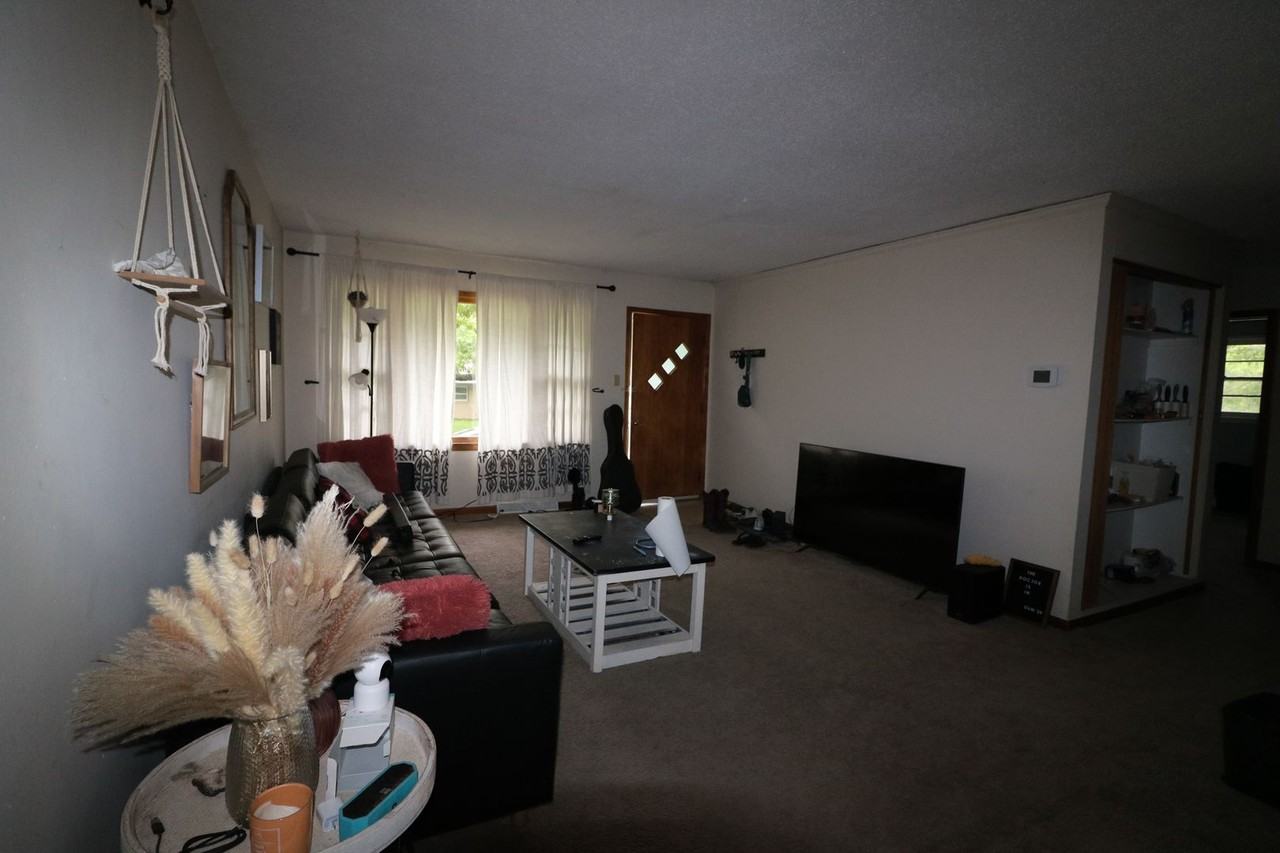 1713 Ranser Rd - Photo 3 of 12