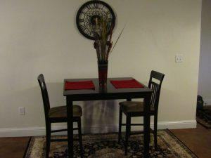1311 E Boulevard St Apt C - Photo 4 of 7