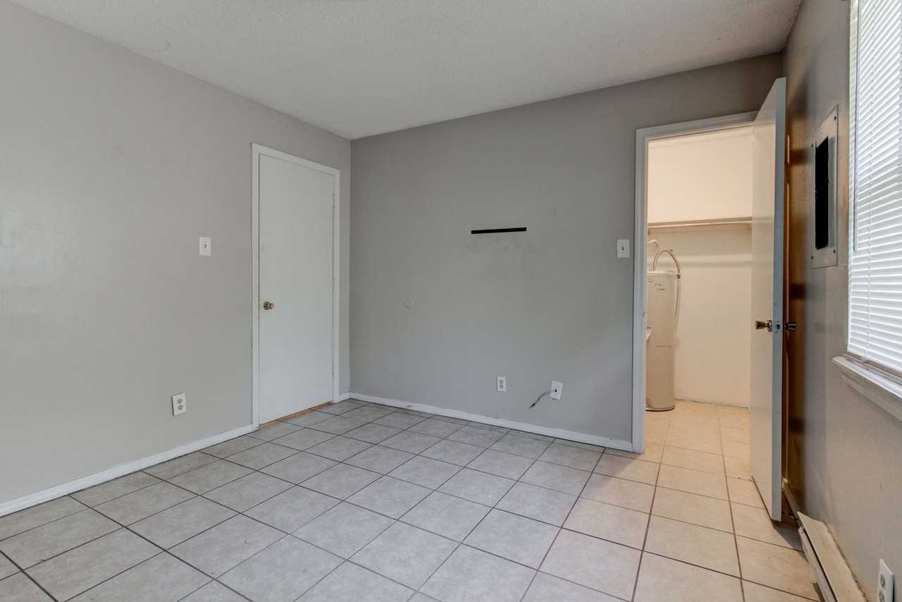 MF-05-1612 South X Street Quadplex - Photo 4 of 7