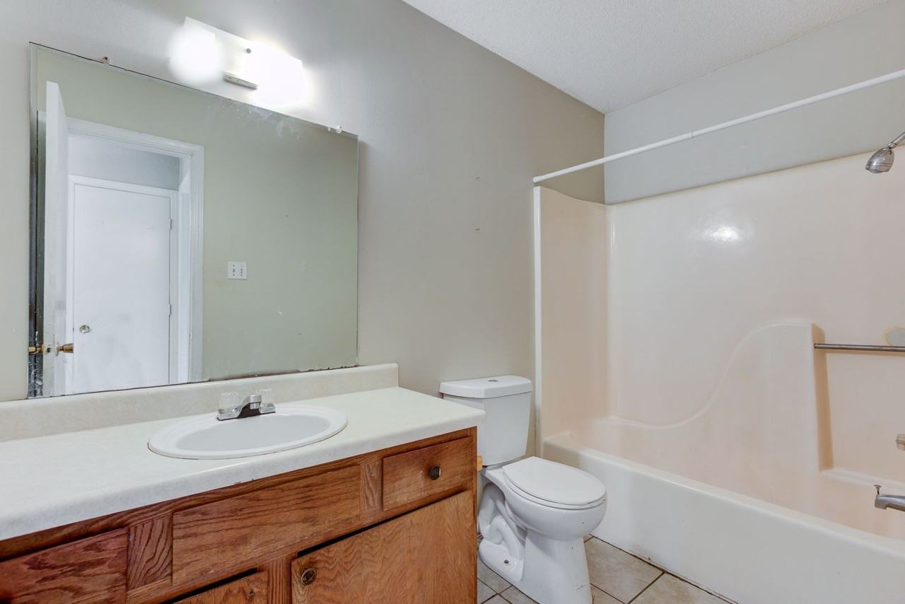 MF-05-1612 South X Street Quadplex - Photo 3 of 7