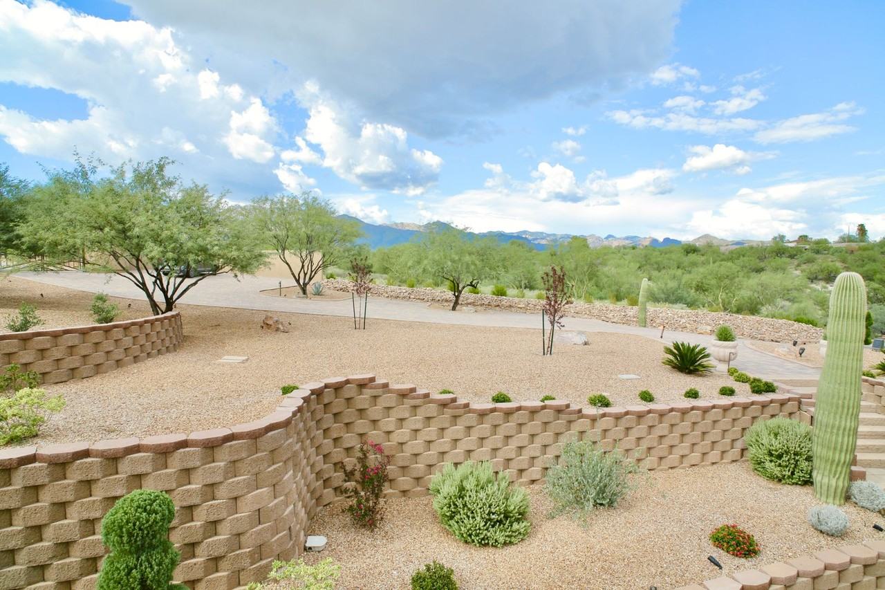3900 N Camino Blanco #1 - Photo 5 of 40